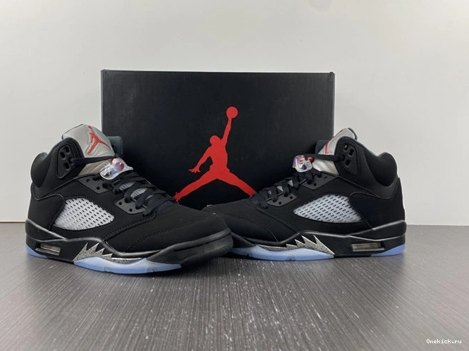 One Kick Retro Metallic OnTrend Low Jordan 4010 CU4523- Golf 5 Black 1028